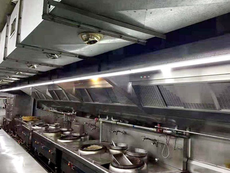 工厂厨房工程--厨房器具卫生之餐具的清洁